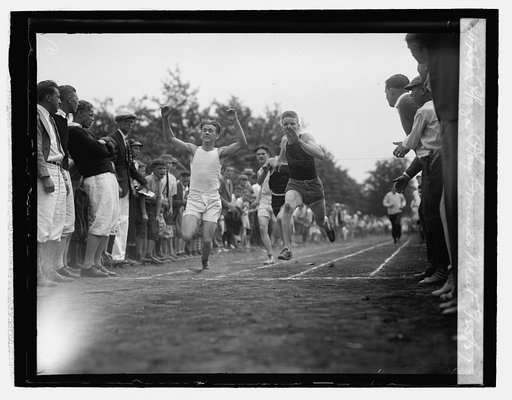 Plaza play grounds meet, 8/25/27