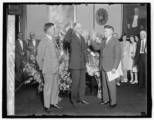 Arch Coleman swearing in Brown Coleman A.T. Davis, 7/1/29