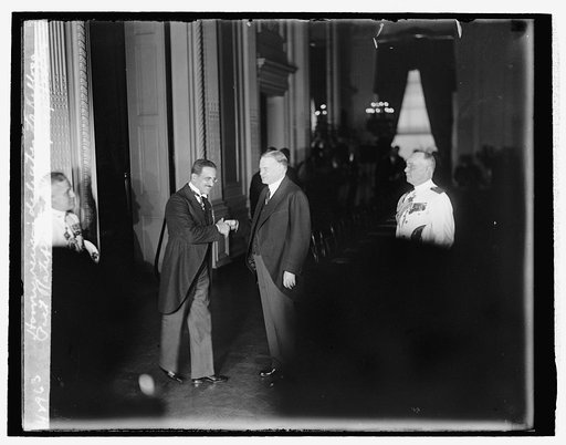 Hoover receiving delegates to Kellogg Pact ratification, (Alfaro), 7/24/29
