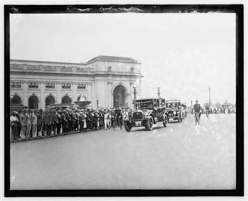 Arrival of Dr. Epiticio Pessao, Pres. of Brazil, June 21, 1919, Union Station, Wash. D.C.