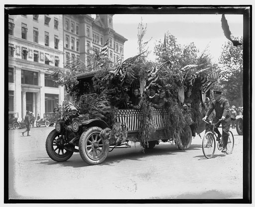 Auto Trade Assoc. parade, Wash. D.C., June 28, 1919