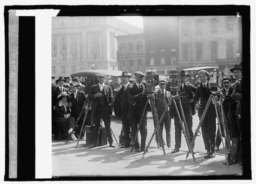 Camera men, 1920
