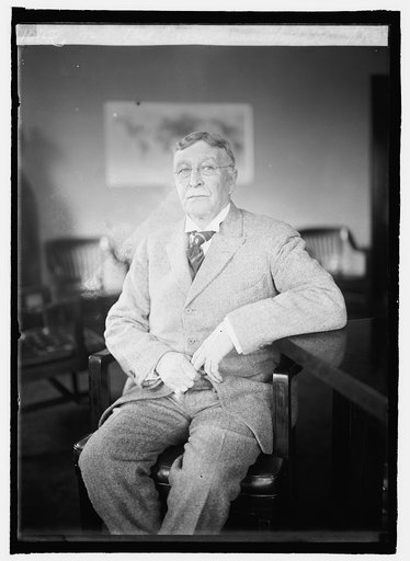 Jos. N. Teal, Oregon, Member Shipping Bd., 12/1/20
