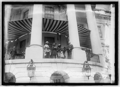 Harding & Mrs. H., Easter egg rolling, 1921, 3/28/21
