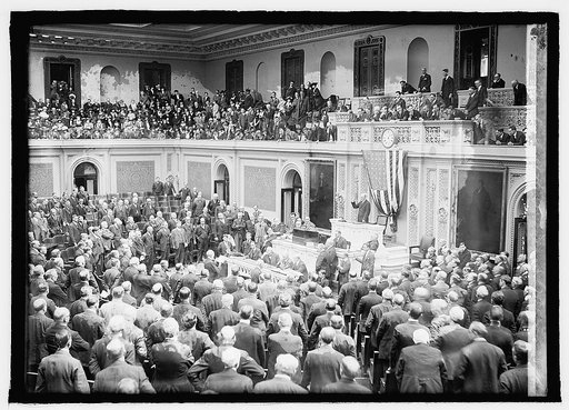 Speaker Gillette swearing in 67th Congress, 4/11/21