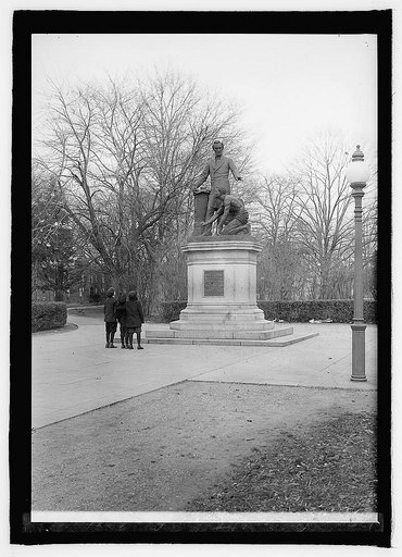 Lincoln statue, Lincoln Pk.