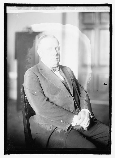 Daniel J. Riordan of N.Y.
