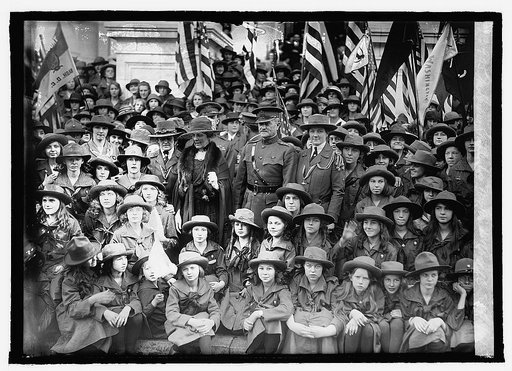Mrs. Harding, Gen'l Pershing, Mrs. Benedict Crowell, 5/7/21