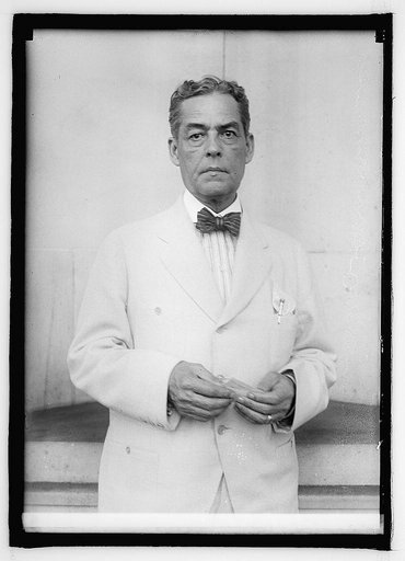 Senator Robt. L. Owen