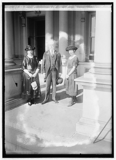 Helen Kenyon, Secty Hughes, Mary O. Wallace, 10/[14/21