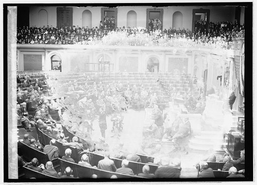 Blanton on floor of House, 10/27/21