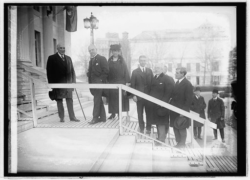 Harding at Red Cross meeting, 12/7/21