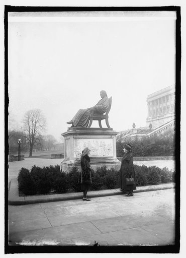Alice Robertson at Jno. Marshall statue
