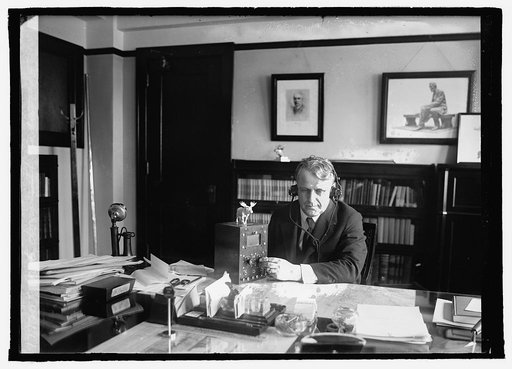 Secty. Davis with radio, [3/9/22