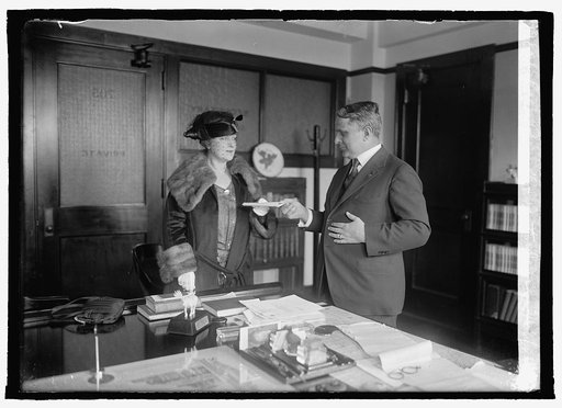 Lillian Russell & Secty. Davis, 3/28/22