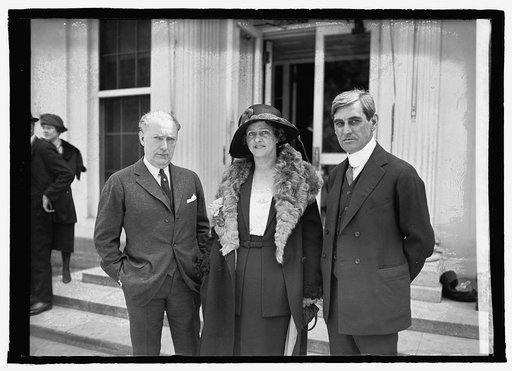 Howard Chandler Christie [i.e. Christy], Mrs. C. & Geo. Christian, 4/24/22