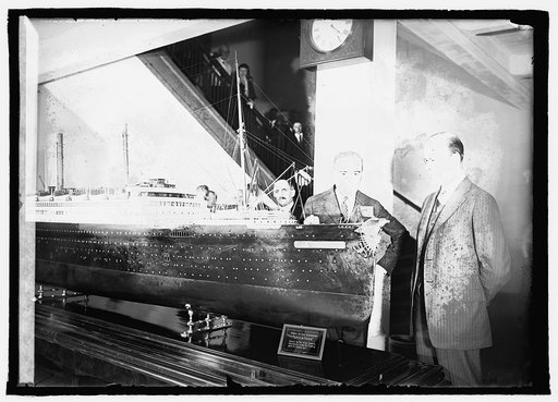 Lasker with model of the steamship "Leviathan," [5/11/22