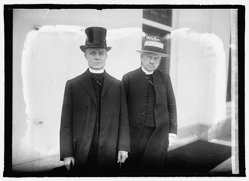 Rt. Rev. Wm. T. Manning & Bishop Harding, 5/19/22