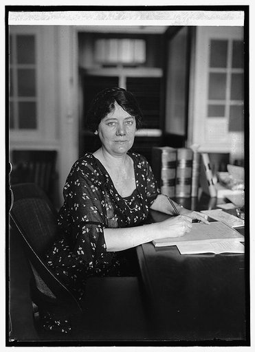 Miss M. Pearl. McCall, 8/15/22