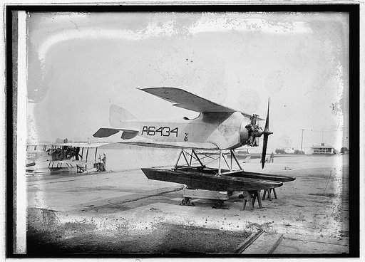 Submarine plane, [10/4/22
