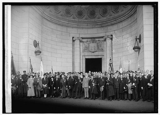 Am. Legion at station [Union Station], 10/11/22