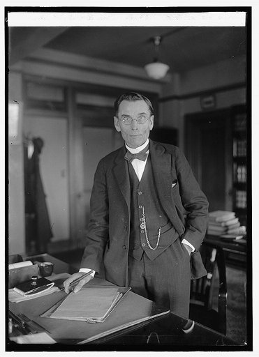 L.M. Estabrook