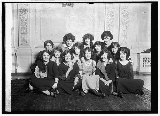 Debutantes group, 1/3/23