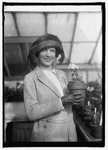 Miss Florence Lasson, 4/6/23