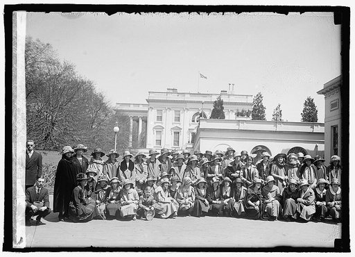 Murrill Club [?] of Eastern High, 4/25/23