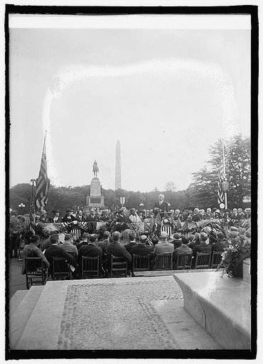 Pres. Harding at Alx. Hamilton unveiling, [5/17/23