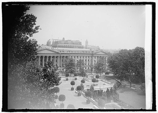 Treasury from White House [...