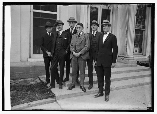 Oxford & Geo. Wash. debating teams, 10/6/23