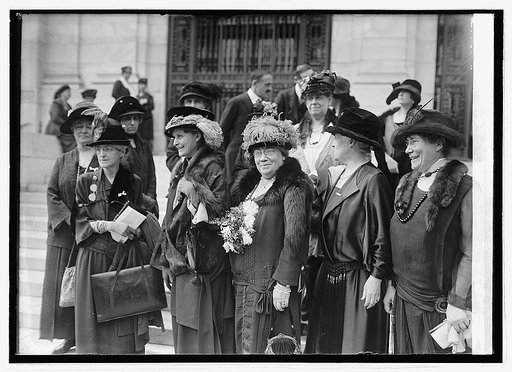 Mrs. Hughes, Miss. Boardman, Mrs. Lansing, and others, 10/12/23