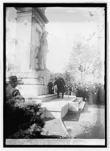 Denby at Paul Jones statue, 10/27/23