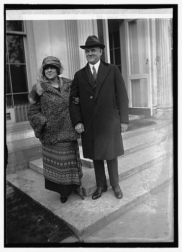 Harry M. Kiel & wife; Mayor of St. Louis, [11/28/23