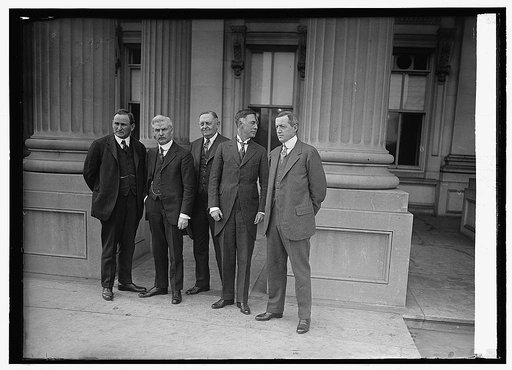 Jos. T. Robinson, Underwood and group], 12/4/23