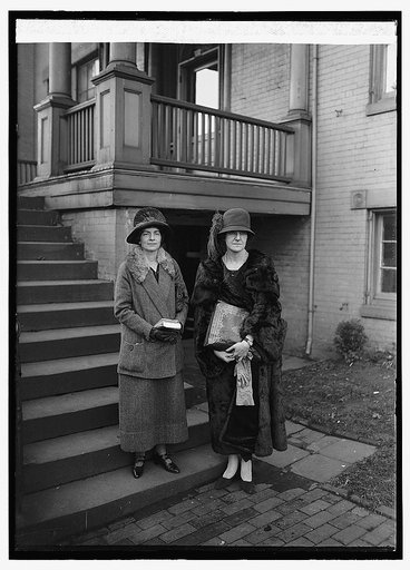 Mrs. Chas. E. Dietrich & Mrs. Pinchot, 12/7/23
