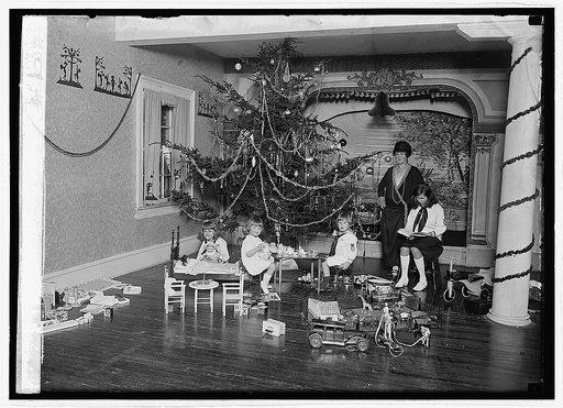 Madam Prochnik Austria, 12/26/23