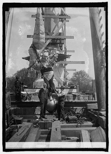 A.E.F. Monument