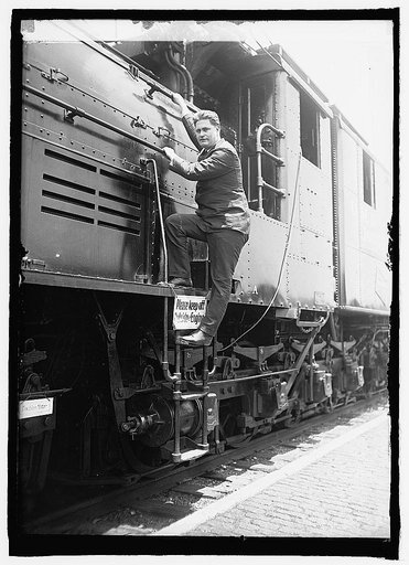 Largest electric loco. & Cong. J.C. Schafer, 6/25