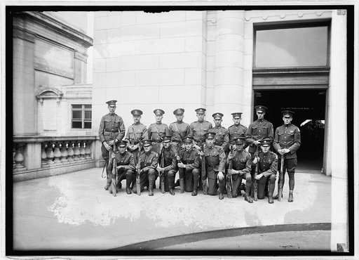 Riflemen of Engineer Corps, Dist. of Col. Natl. Gaurds at Union Station, [Washington, D.C.,] 9/5/24