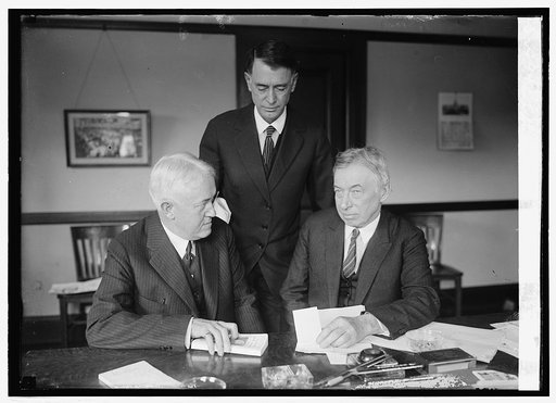 C.L. Shaver, Sen. Key Pittman & John W. Davis at Dem. hdqtrs., [9/27/24