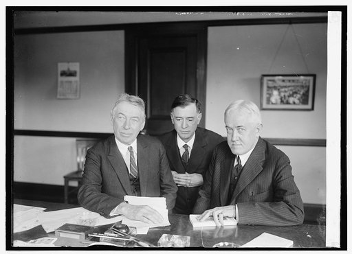 C.L. Shaver, Sen. Pittman & Jno. W. Davis at Dem. hdqtrs, [9/27/24
