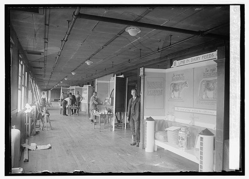 J.W. Hiscotx, Ag. Dept. with exhibit for Natl. Dairy show in [...], 9/17/24
