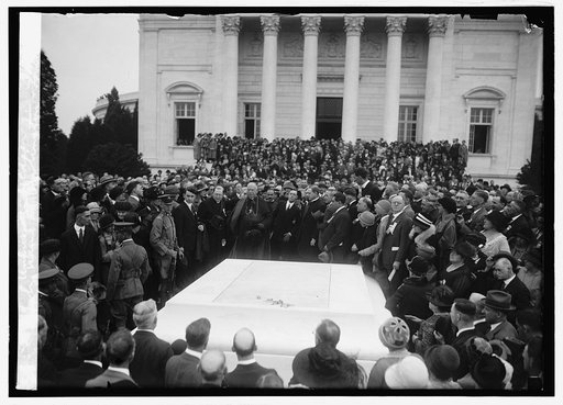 Holy Name at Arlington, [Va.], Tomb of Unknown Soldier, 9/19/24