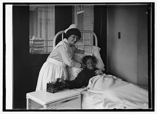 Radio at Garfield Hospital [Washington, D.C.