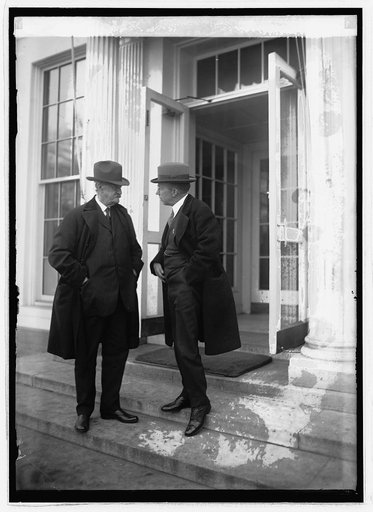 Sen. A.B. Cummings and Wayne B. Wheeler at W.H. [i.e. White House, Washington, D.C.], 11/26/24