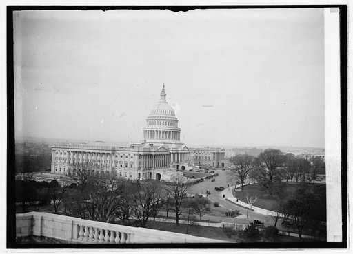 "Los Angeles" headed for Capitol, [Washington, D.C.], 11/25/24