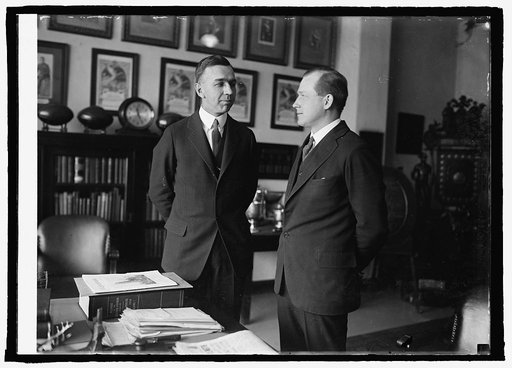 Capts. C.T. Brooks & L.W. Burnham, Marine aides to President, [1/12/25