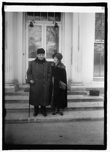 Rep. and Mrs. Thomas D. Schall of Minn. at White House, [Washington, D.C.], 1/21/25